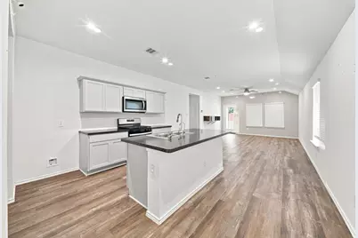 5251 Rothwell Heights Drive, Spring, TX 77373 - Photo 8