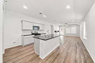 5251 Rothwell Hts Dr, Spring, TX 77373 - Photo 8