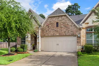 9054 Meacom Drive, Conroe, TX 77384 - Photo 2