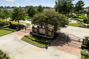 9054 Meacom Dr, Conroe, TX 77384 - Photo 46