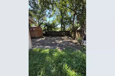 306 Ash Lane, Daisetta, TX 77575 - Photo 4
