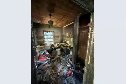 306 Ash Lane, Daisetta, TX 77575 - Photo 8