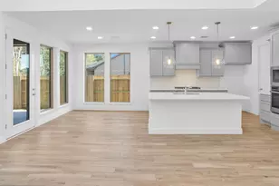 447 Audubons Shearwater Wy, Magnolia, TX 77354 - Photo 8