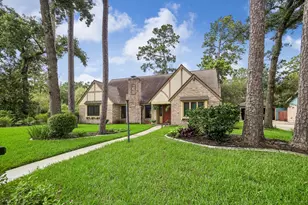 2226 Hidden Creek Dr, Houston, TX 77339 - Photo 16