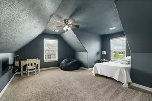 9730 Suffolk Downs Dr, Mont Belvieu, TX 77523 - Photo 32