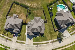9730 Suffolk Downs Dr, Mont Belvieu, TX 77523 - Photo 48