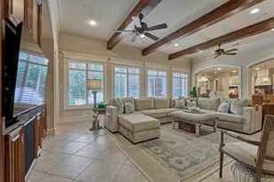 27 Knightsgate Circle, The Woodlands, TX 77382 - Photo 18