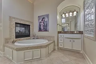 27 Knightsgate Circle, The Woodlands, TX 77382 - Photo 22