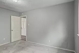 8406 Woodland Willows Dr, Houston, TX 77083 - Photo 18