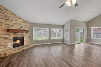 8406 Woodland Willows Drive, Houston, TX 77083 - Photo 6