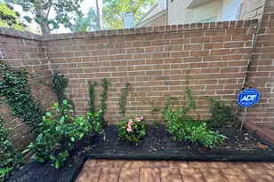 1970 Augusta Dr, Houston, TX 77057 - Photo 22