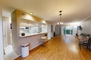 1970 Augusta Dr, Houston, TX 77057 - Photo 6