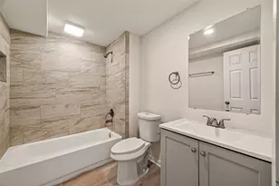 2103 Bayou Dr, Lake Jackson, TX 77566 - Photo 24