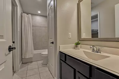 155 W Wading Pond Circle, Tomball, TX 77375 - Photo 40