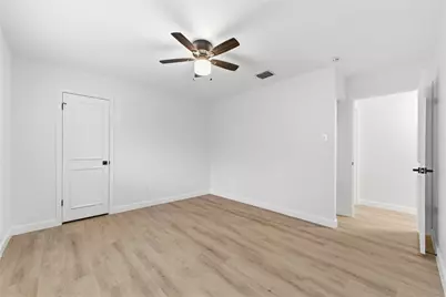 9607 Kemp Forest Drive, Houston, TX 77080 - Photo 16