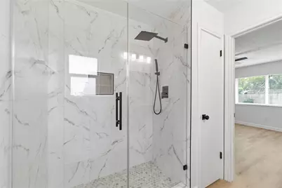 9607 Kemp Forest Drive, Houston, TX 77080 - Photo 22