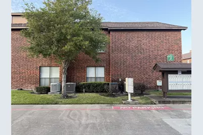 3100 Walnut Bend Lane #309, Houston, TX 77042 - Photo 2