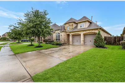 2309 Shallow Creek Lane, Friendswood, TX 77546 - Photo 2