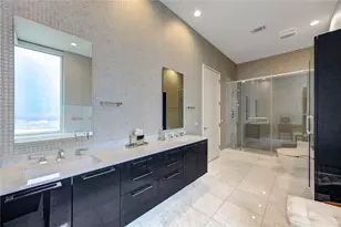 2727 Kirby Dr, Houston, TX 77098 - Photo 12