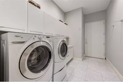 2727 Kirby Drive #27D, Houston, TX 77098 - Photo 16
