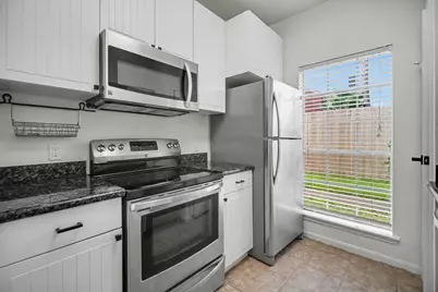 7575 Cambridge Street #3305, Houston, TX 77054 - Photo 8