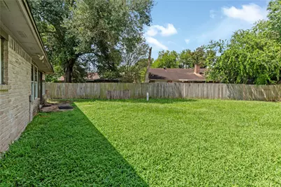 11307 Beauvoir Drive, Houston, TX 77065 - Photo 30