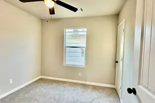 10 Gulf Ln, Galveston, TX 77550 - Photo 18