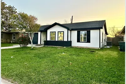 10 Gulf Lane, Galveston, TX 77550 - Photo 2