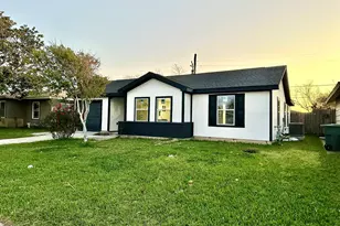 10 Gulf Ln, Galveston, TX 77550 - Photo 2