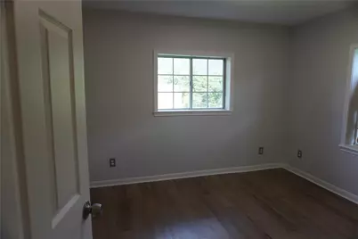 8418 Colonial Lane Lane, Houston, TX 77051 - Photo 14