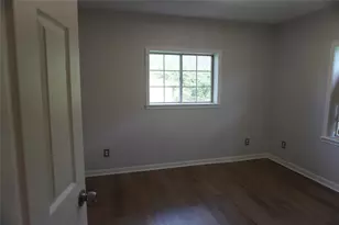8418 Colonial Ln Ln, Houston, TX 77051 - Photo 14