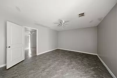 7410 Antoine Drive, Houston, TX 77088 - Photo 6
