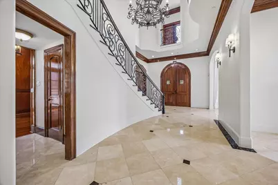 8448 Westview Drive, Houston, TX 77055 - Photo 4