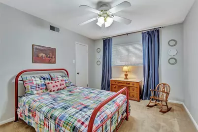 18623 Prince William Lane, Houston, TX 77058 - Photo 32
