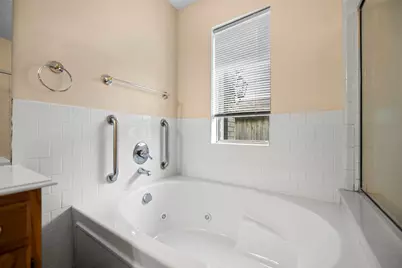 10138 Prospect Hill Drive, Houston, TX 77064 - Photo 24