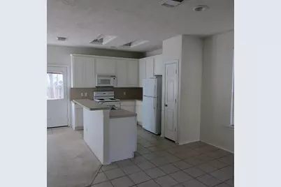 199 W Stedhill Loop, The Woodlands, TX 77384 - Photo 8