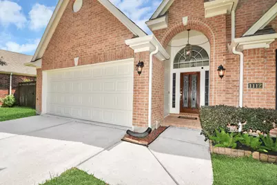 1112 Spinnaker Way, Sugar Land, TX 77498 - Photo 2