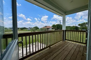 638 Swallow Dr, Palacios, TX 77465 - Photo 22