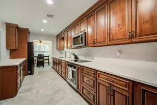 25910 Maplewood Dr, Spring, TX 77386 - Photo 16