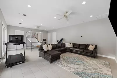 704 Tall Pines Drive, Friendswood, TX 77546 - Photo 38