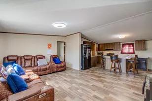 369 Rd 5262, Cleveland, TX 77327 - Photo 4