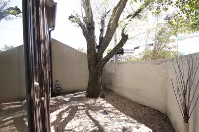 2602 Rice Boulevard, West University Place, TX 77005 - Photo 2