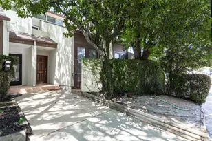 2602 Rice Boulevard, West University Place, TX 77005 - Photo 1