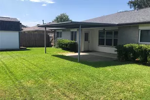 3710 Filmore Ln, Deer Park, TX 77536 - Photo 4