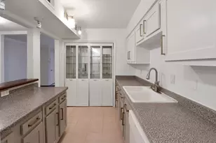 11550 Chimney Rock Rd, Houston, TX 77035 - Photo 26