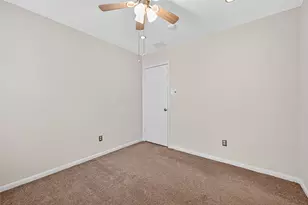 8414 Dovecott Ln, Houston, TX 77083 - Photo 24