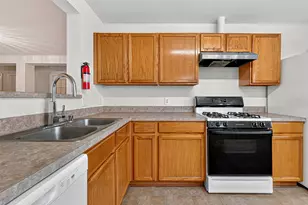8414 Dovecott Ln, Houston, TX 77083 - Photo 16