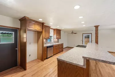 10291 Hart Road, Conroe, TX 77306 - Photo 14