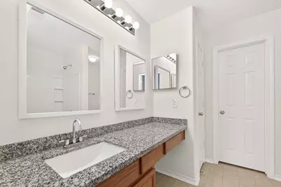 10 Druids Glen Place, The Woodlands, TX 77382 - Photo 44