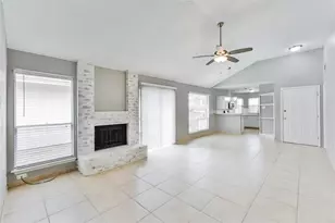 11111 Wheatridge Dr, Houston, TX 77064 - Photo 4